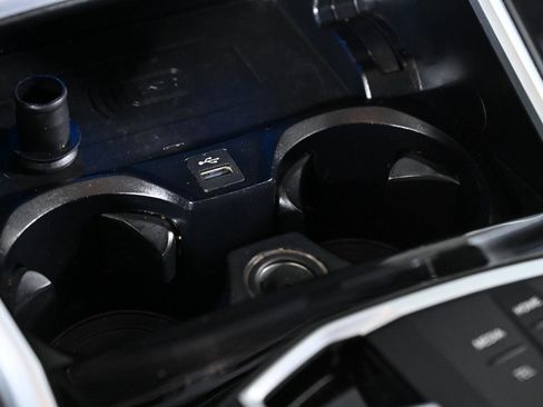 Used 2024 BMW i4 xDrive40i w/ Premium Package image 21