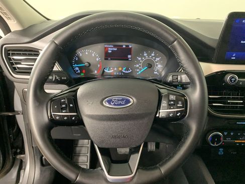 Used 2022 Ford Escape SEL image 20