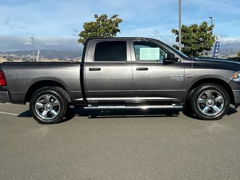 Used 2019 RAM 1500 Tradesman w/ Tradesman SXT Package AWD/4WD image 3
