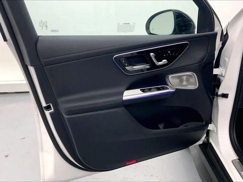 New 2026 Mercedes-Benz GLC 300 image 20