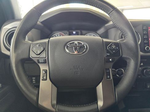 Used 2023 Toyota Tacoma TRD Off-Road image 26