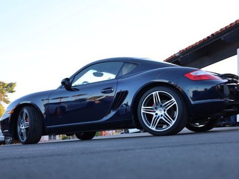 Used 2008 Porsche Cayman S image 16
