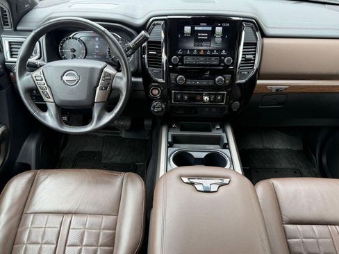 Used 2023 Nissan Titan Platinum Reserve w/ Moonroof Package image 24