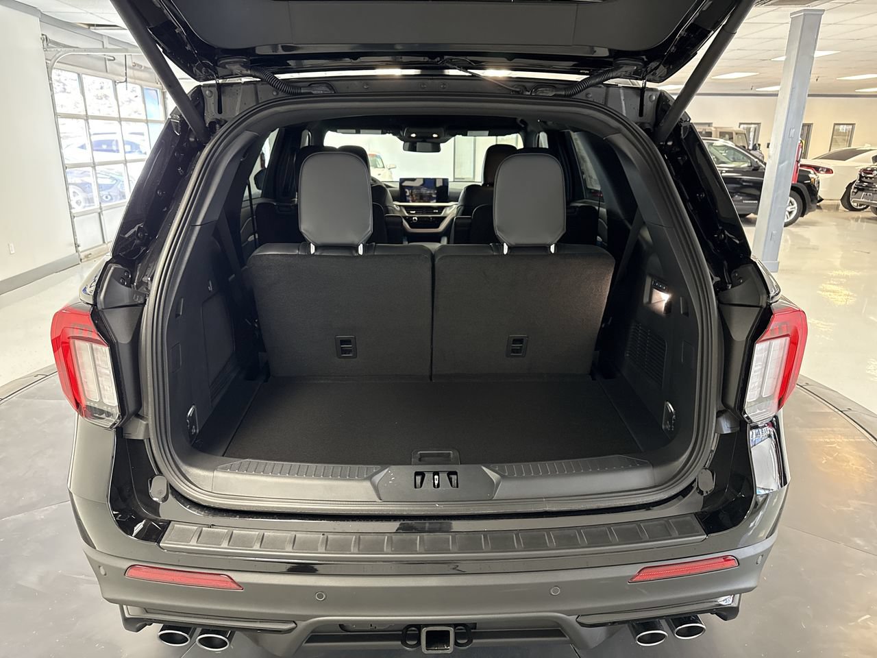 New 2027 Ford Explorer ST AWD/4WD image 11