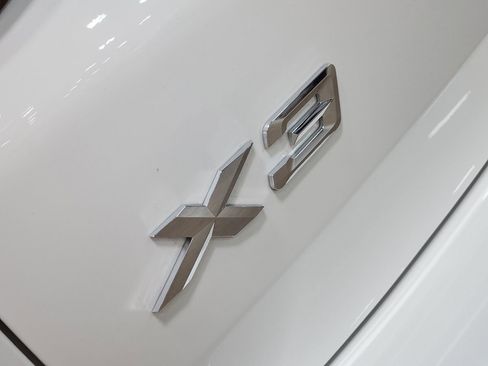 Used 2024 BMW X3 sDrive30i w/ Premium Package RWD image 25