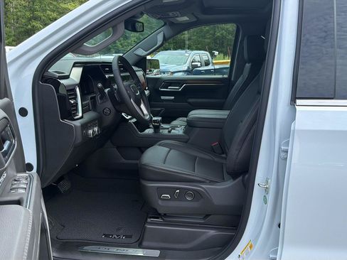 New 2026 GMC Sierra 1500 Denali AWD/4WD image 9