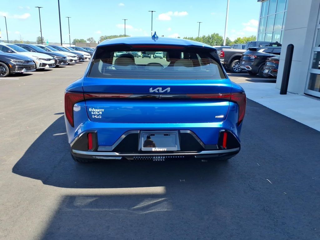 New 2026 Kia K4 GT-Line Turbo FWD image 5