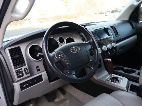 Used 2011 Toyota Tundra Limited image 15