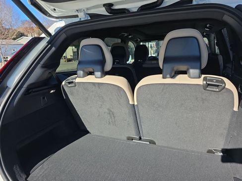 New 2026 Volvo XC90 B6 Plus w/ Protection Package Premier image 22