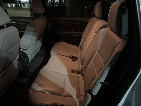 Used 2022 Honda Passport EX-L image 11