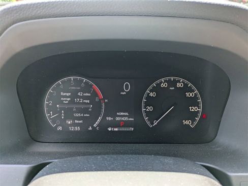 Used 2025 Honda Ridgeline TrailSport image 15