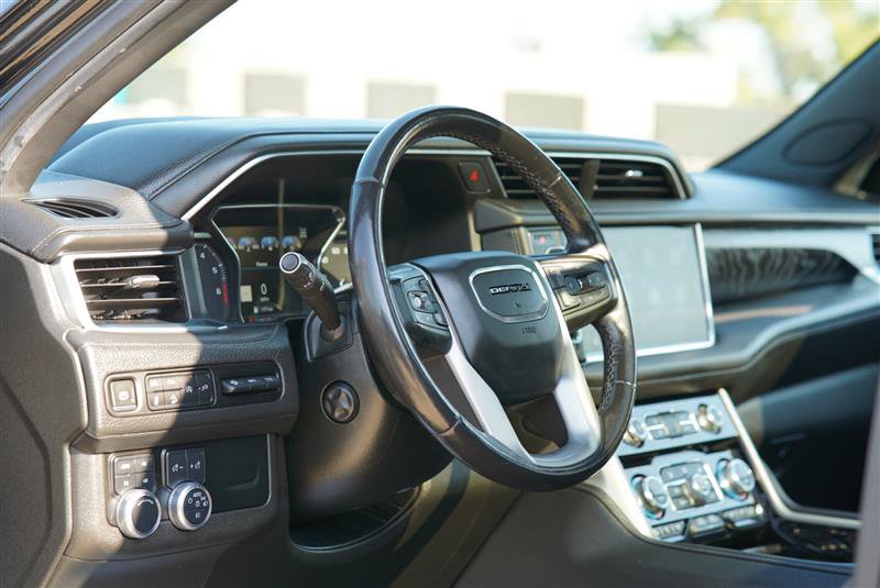 Used 2021 GMC Yukon Denali w/ Denali Premium Package AWD/4WD image 63
