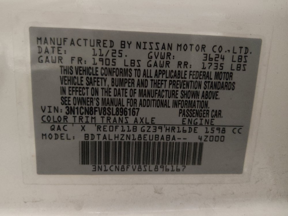 Used 2025 Nissan Versa SR w/ Trunk Package FWD image 33