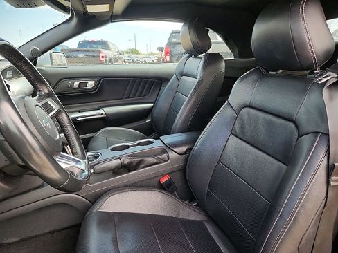 Used 2023 Ford Mustang Premium RWD image 7