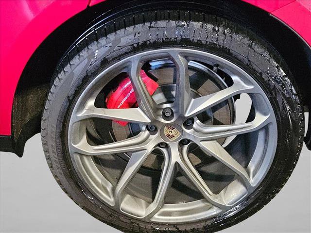 Used 2024 Porsche Macan GTS AWD/4WD image 4