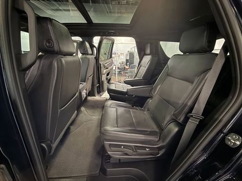 Certified 2024 GMC Yukon Denali image 11