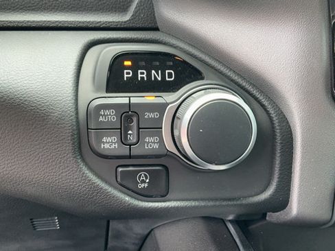 Used 2026 RAM 1500 Big Horn AWD/4WD image 17