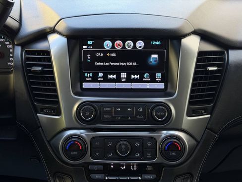 Used 2019 Chevrolet Tahoe LT AWD/4WD image 23
