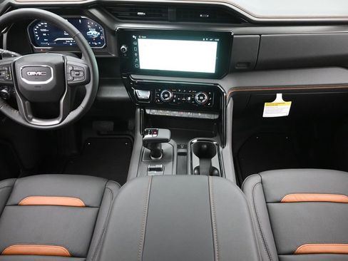 New 2026 GMC Sierra 1500 AT4 w/ AT4 Premium Package image 12