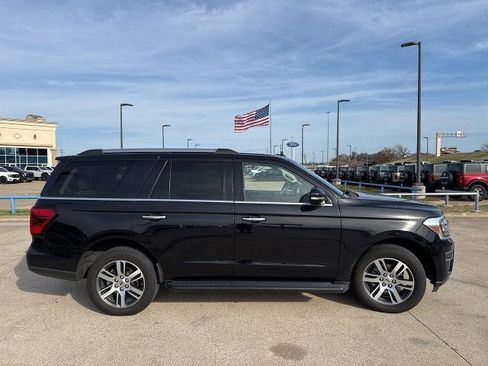 Certified 2024 Ford Expedition Limited image 17