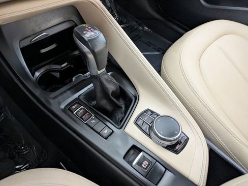 Used 2017 BMW X1 xDrive28i image 13