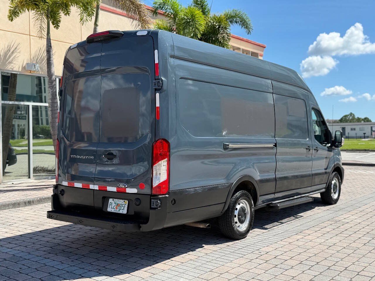 Used 2020 Ford Transit 250 148 High Roof Extended RWD image 13