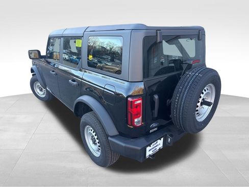 New 2025 Ford Bronco Badlands image 18