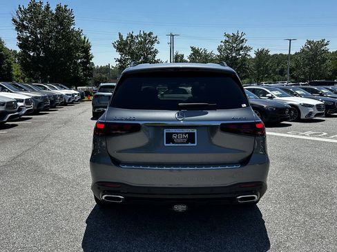 Certified 2024 Mercedes-Benz GLS 450 4MATIC image 7