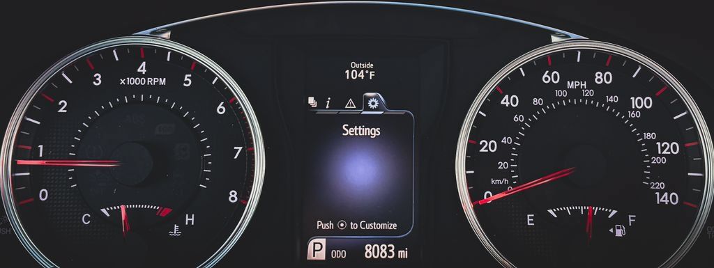 Used 2015 Toyota Camry SE FWD image 6