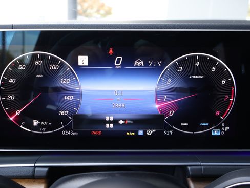 Used 2025 Mercedes-Benz GLS 450 4MATIC w/ AMG Line Exterior image 34