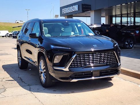 New 2026 Buick Enclave Avenir w/ Super Cruise Package image 2