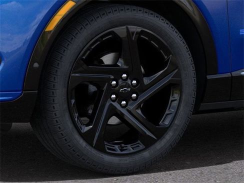 New 2025 Chevrolet Equinox EV RS w/ Active Safety Package 3 image 9