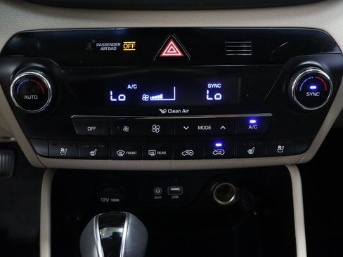 Used 2016 Hyundai Tucson Limited w/ Option Group 03 FWD image 20