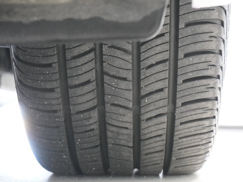 Used 2018 Lexus ES 350 w/ Luxury Package w/Wood Trim image 38