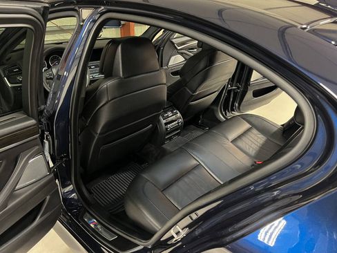 Used 2013 BMW M5 RWD image 22