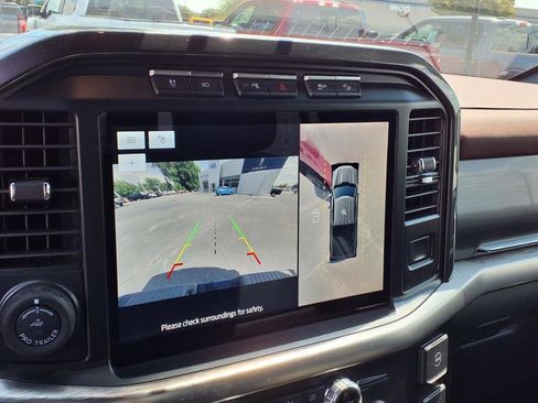 Used 2022 Ford F150 Lariat image 13