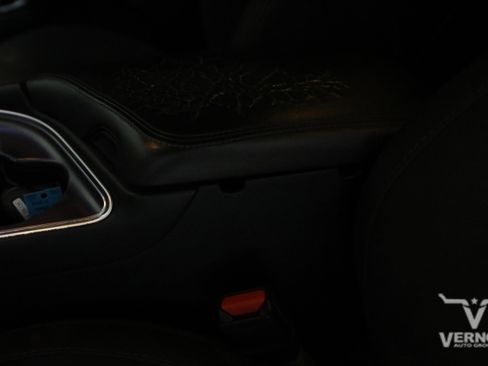 Used 2018 Dodge Challenger R/T Scat Pack image 15