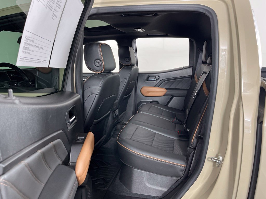 Certified 2023 GMC Canyon AT4 w/ AT4 Premium Package AWD/4WD image 26