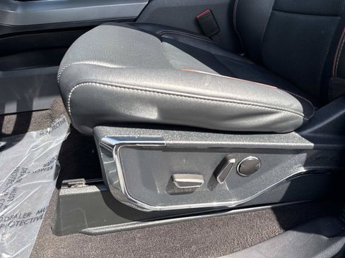Used 2023 Ford F150 Lariat w/ Equipment Group 502A High AWD/4WD image 23