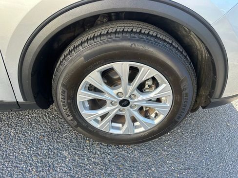 Certified 2024 Ford Escape Active FWD image 24