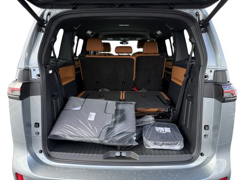 New 2025 Volkswagen ID. Buzz Pro S image 17