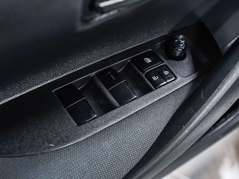 Certified 2022 Toyota Corolla LE FWD image 23