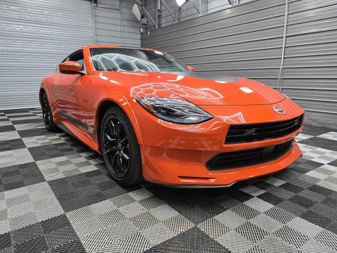 Used 2024 Nissan Z Performance w/ Heritage Edition RWD image 4