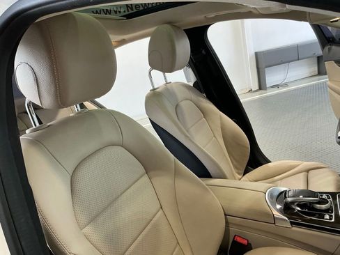 Used 2016 Mercedes-Benz C 300 Sedan w/ Multimedia Package image 14
