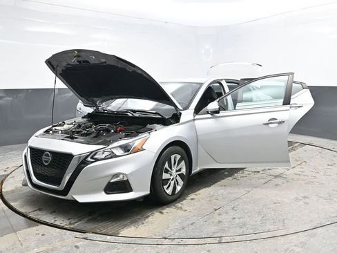 Used 2021 Nissan Altima 2.5 S image 39