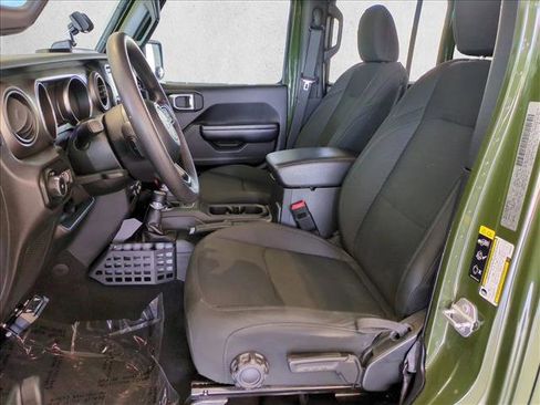 Used 2020 Jeep Wrangler Unlimited Sport image 15