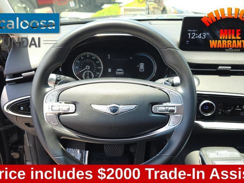 Used 2025 Genesis GV70 2.5T AWD/4WD image 16