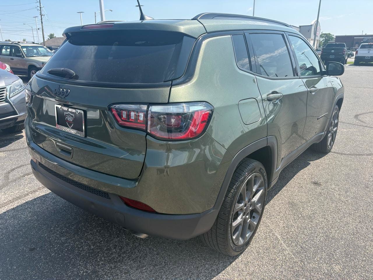 Used 2021 Jeep Compass Latitude AWD/4WD image 8