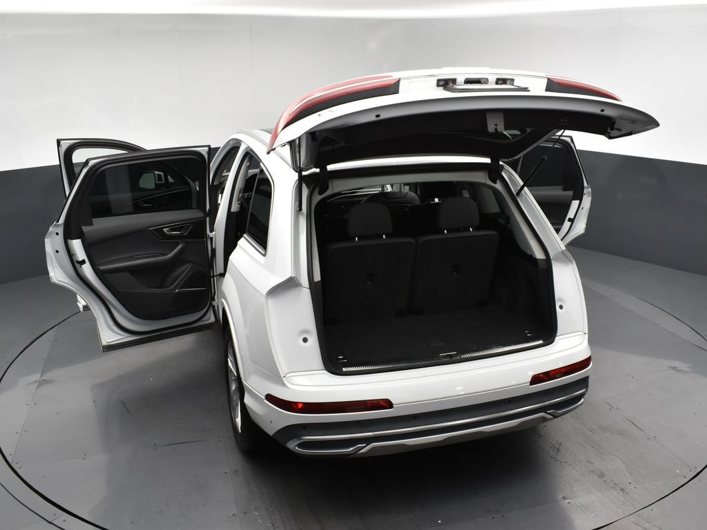 Used 2023 Audi Q7 3.0T Premium Plus AWD/4WD image 23