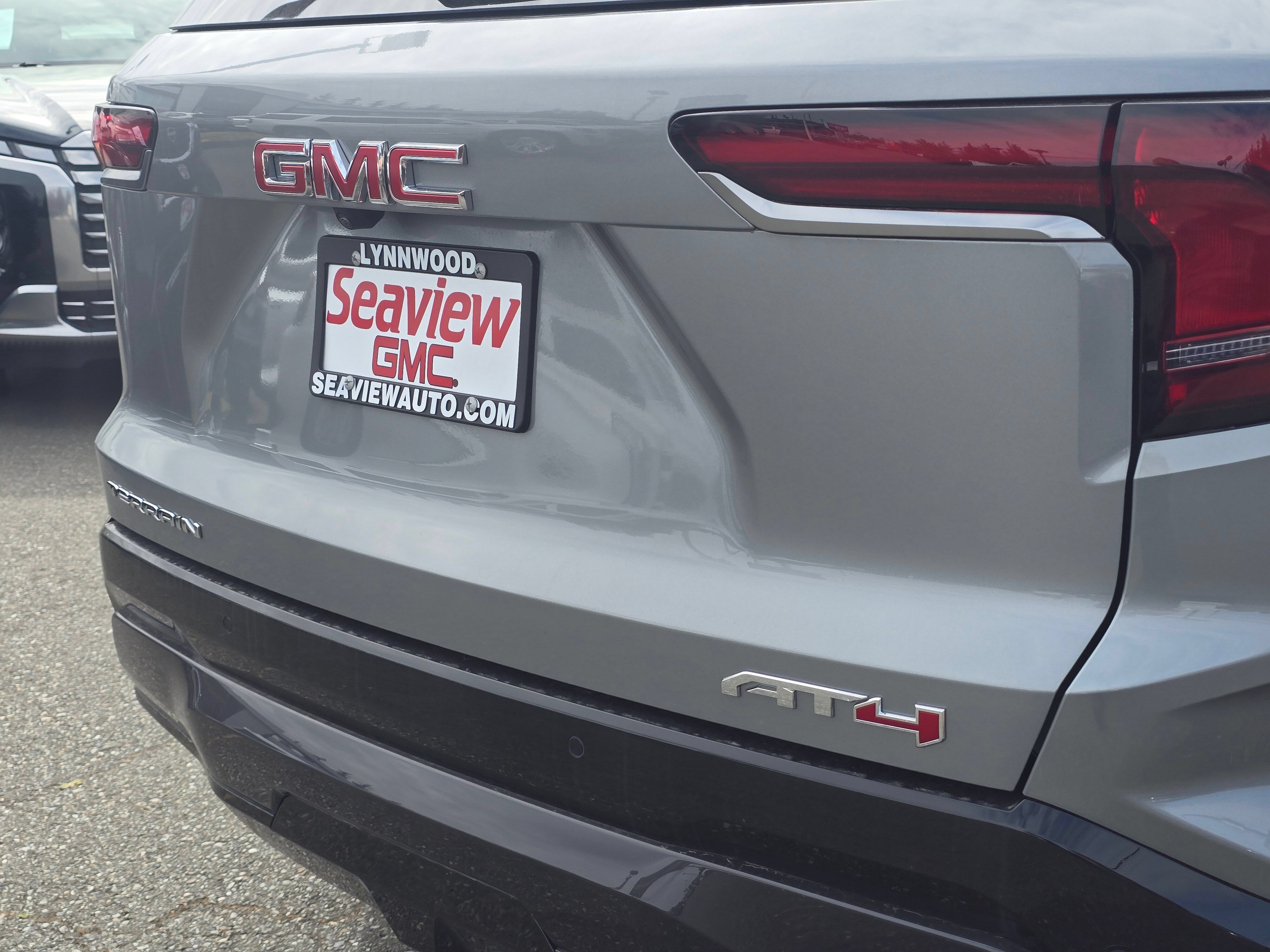 New 2027 GMC Terrain AT4 w/ Technology Package II AWD/4WD image 10